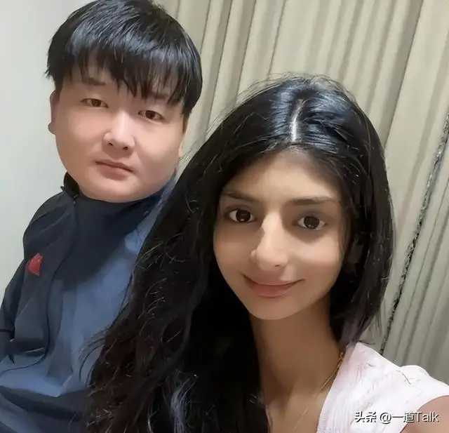 扒一扒网红的黑料,_小黑妮网红翻车原因_小黑妮结婚直播带货事件