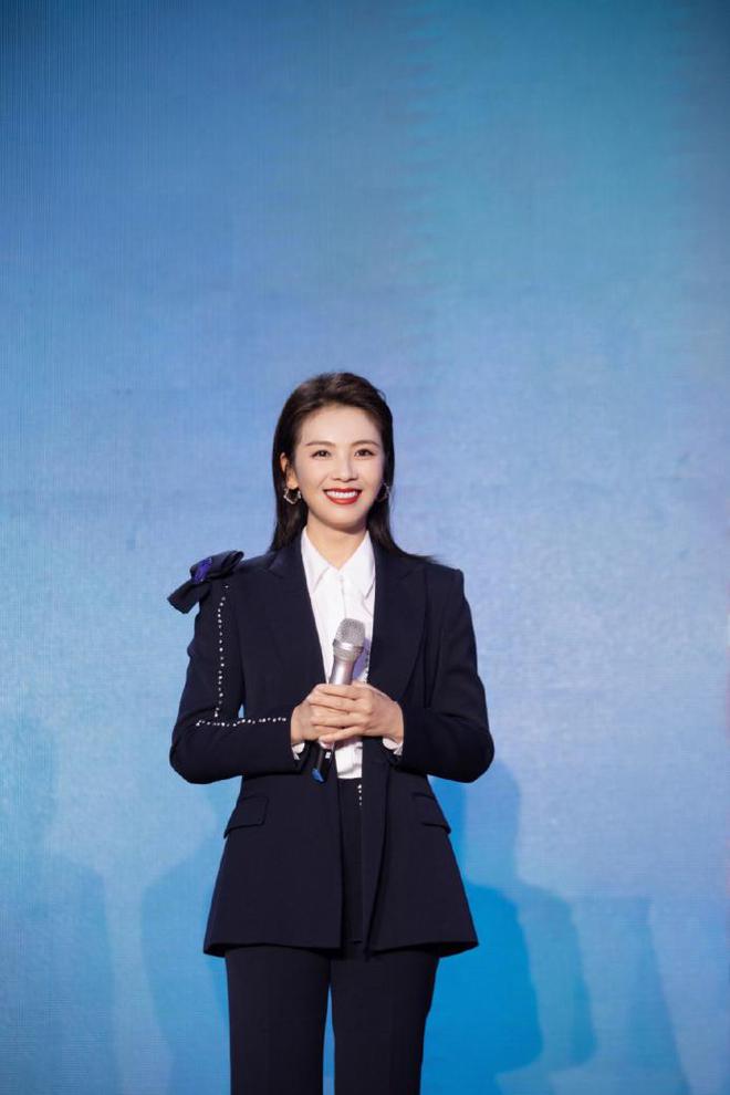 刘涛黑历史曝光_韩雪曝娱乐圈某女明星黑料,_刘涛贤妻形象争议