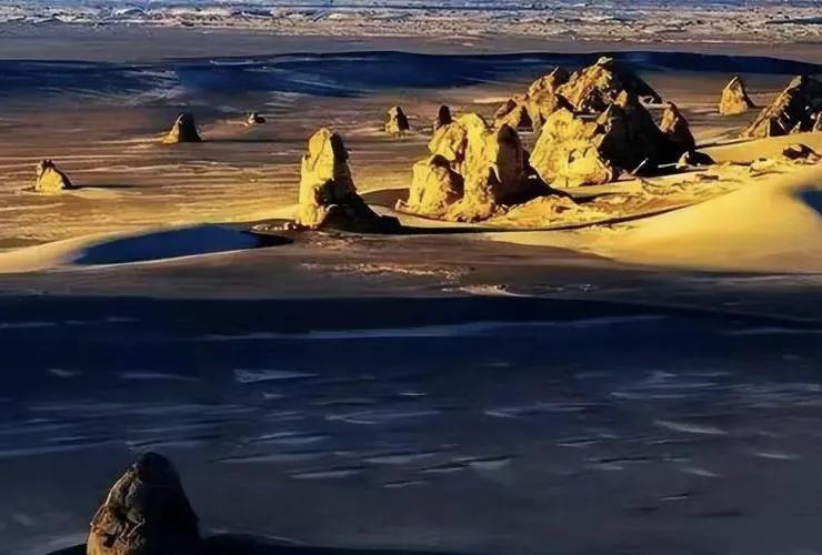 欧洲无人区免费正片在哪里看_全球十大诡异禁区_神秘禁区探索